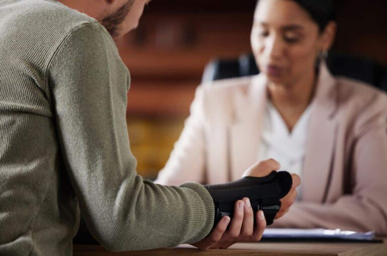 How to Choose a Personal Injury Attorney